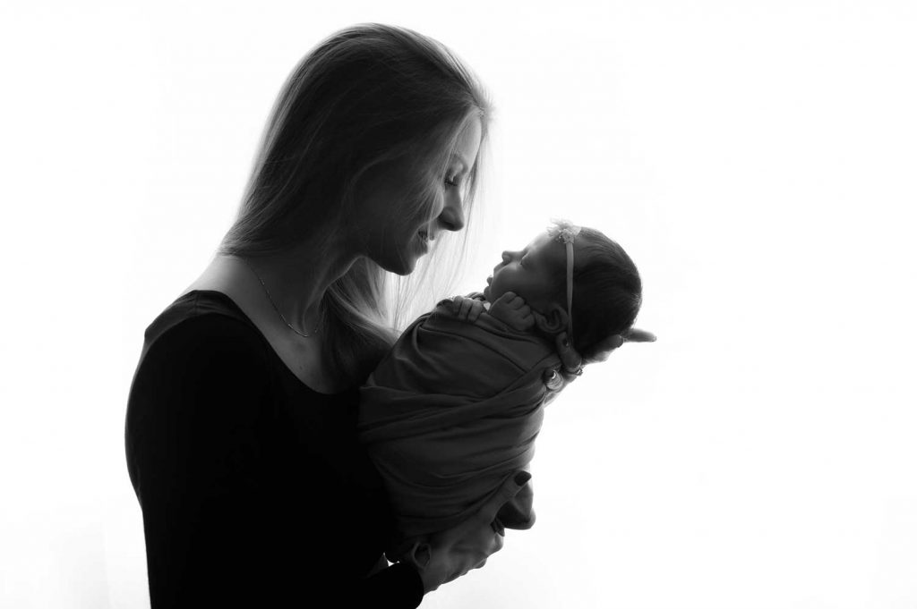Photographe de naissance bébé mâcon lyon nouveau-né