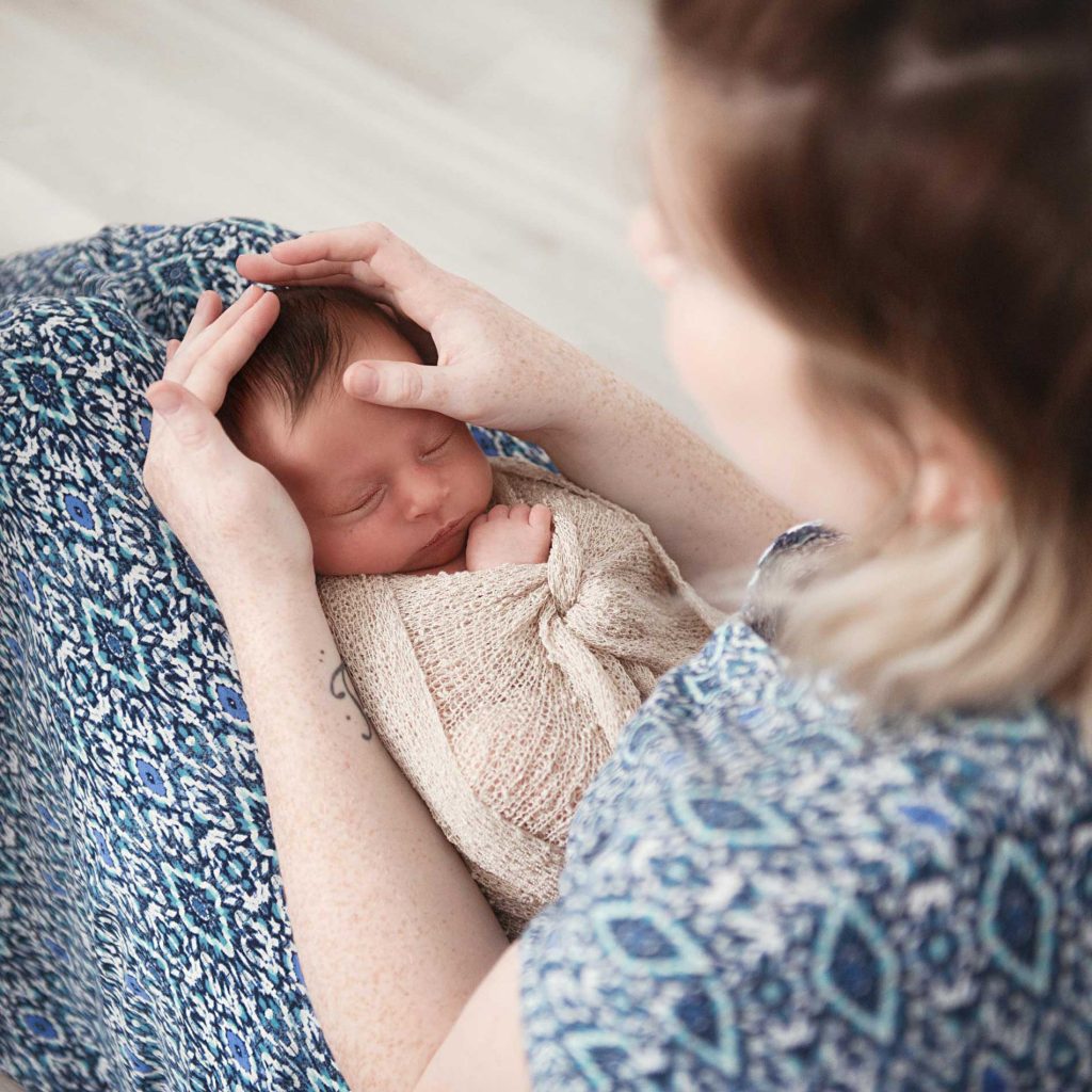 photographe bébé naissance lyon villefranche sur saône
